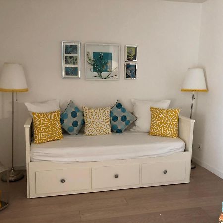 Amazing Beach & Pool Apartment With Garden Sesimbra Luaran gambar