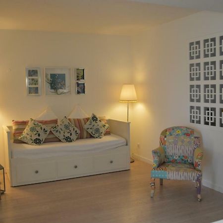 Amazing Beach & Pool Apartment With Garden Sesimbra Luaran gambar