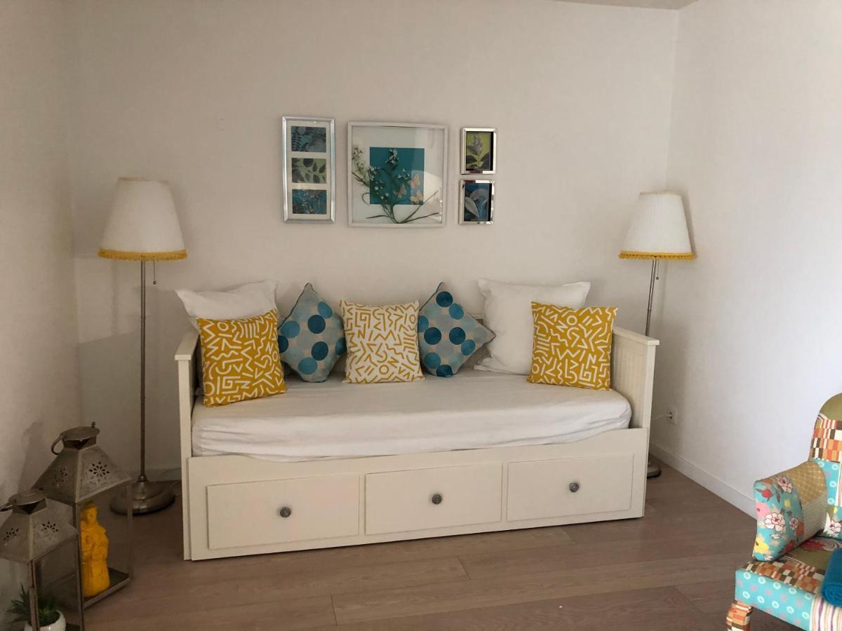 Amazing Beach & Pool Apartment With Garden Sesimbra Luaran gambar