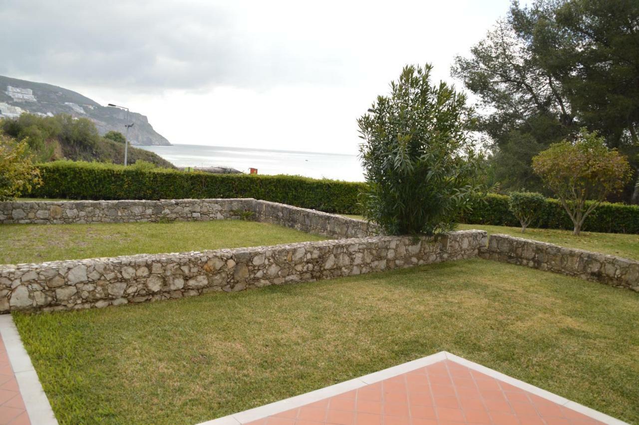 Amazing Beach & Pool Apartment With Garden Sesimbra Luaran gambar