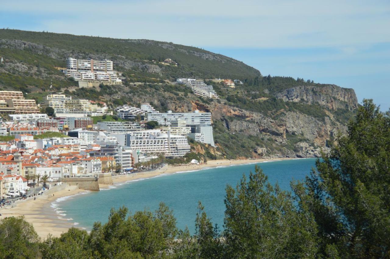 Amazing Beach & Pool Apartment With Garden Sesimbra Luaran gambar